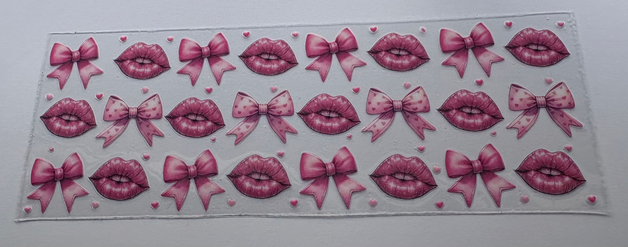Lips & Bows